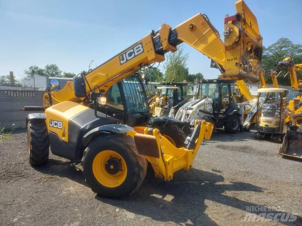 JCB 533-105 伸縮臂操作車