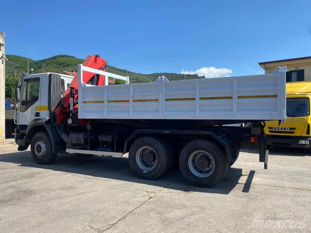 Iveco Trakker 360 起重機卡車