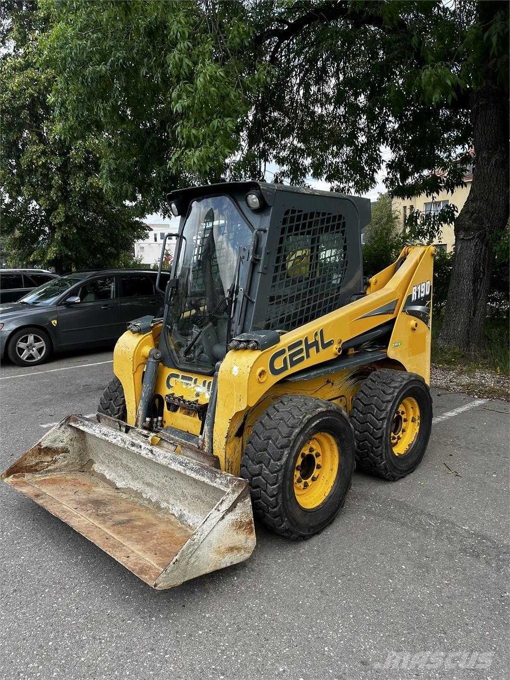 Gehl R 190 滑移轉向裝載機