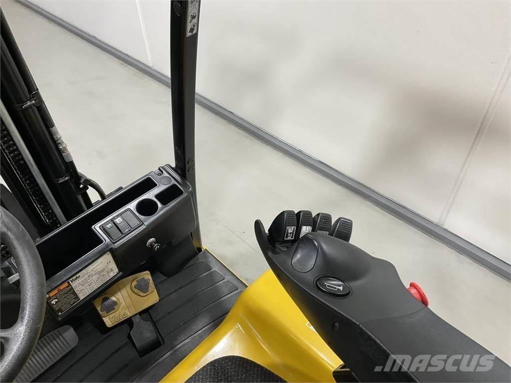 Yale ERP18VF 電動堆高機