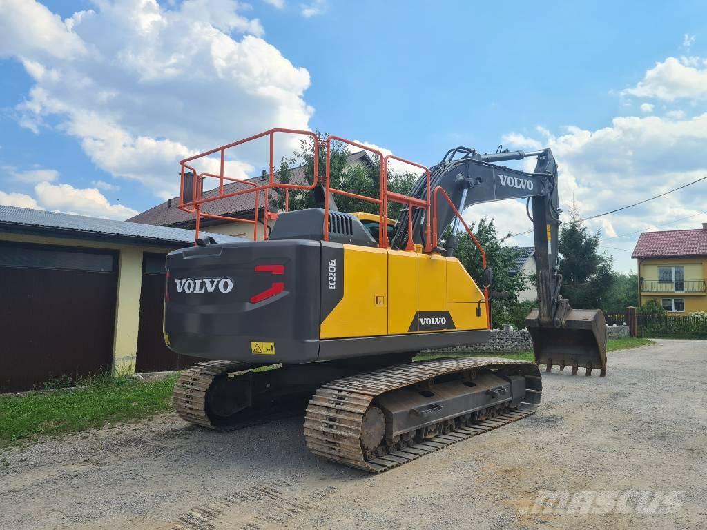 Volvo EC 220 E 履帶式 挖土機/掘鑿機/挖掘機