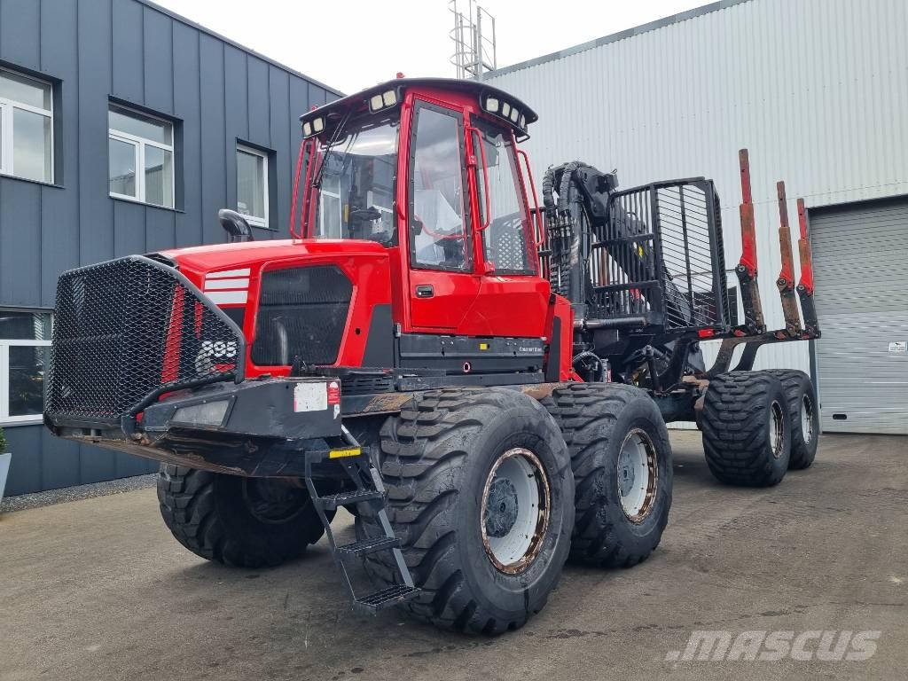 Komatsu 895 集運機