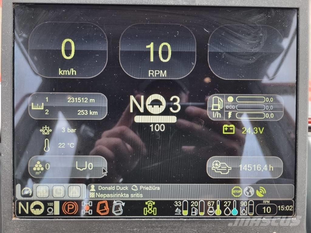 Komatsu 895 集運機