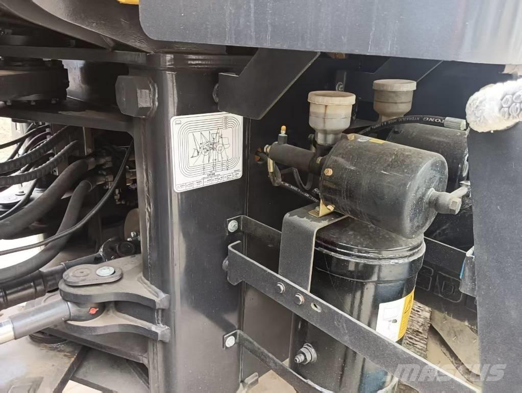 SDLG LG 956 L 輪胎式裝載機