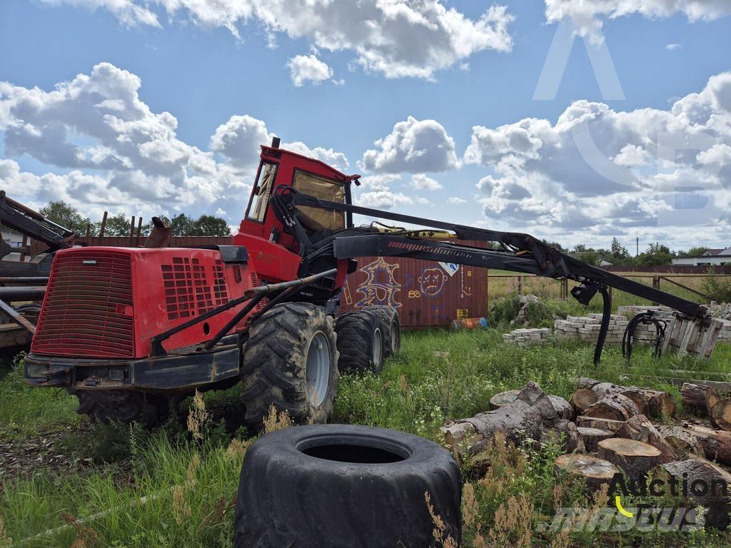 Komatsu 931.1 收穫機