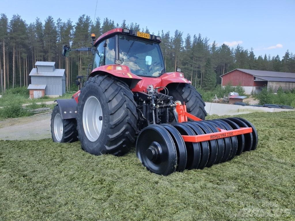  Rehujyrä 3300 其他牧草收穫設備