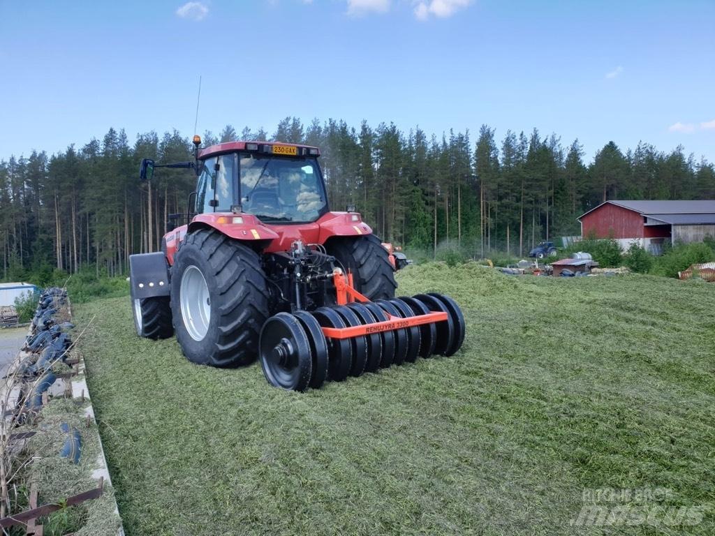  Rehujyrä 3300 其他牧草收穫設備