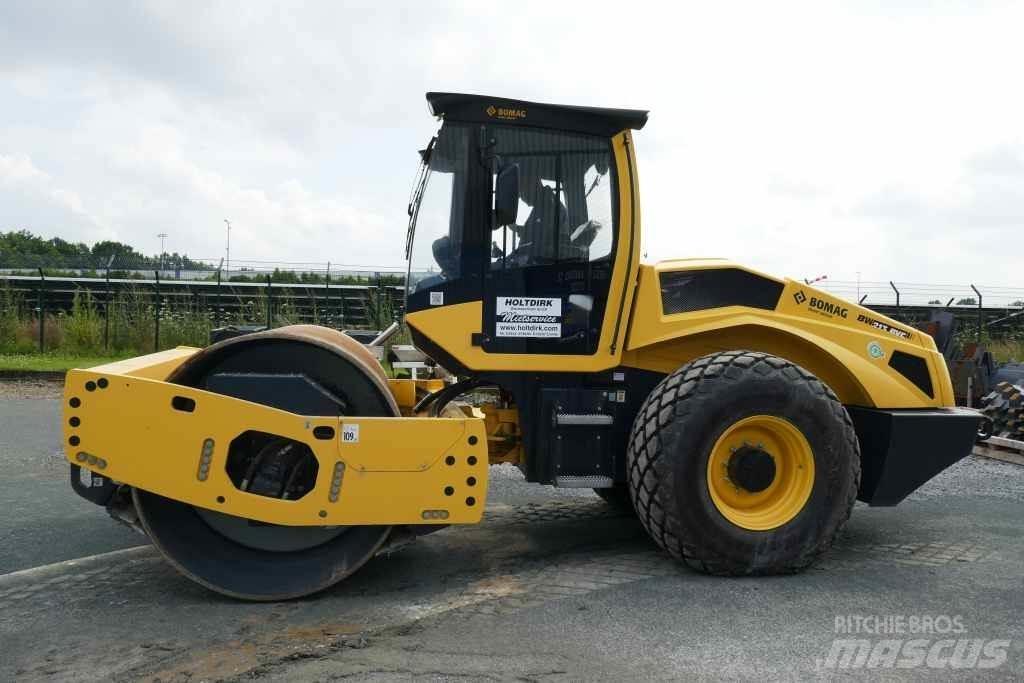 Bomag BW 213 BVC-5 土壤壓實機
