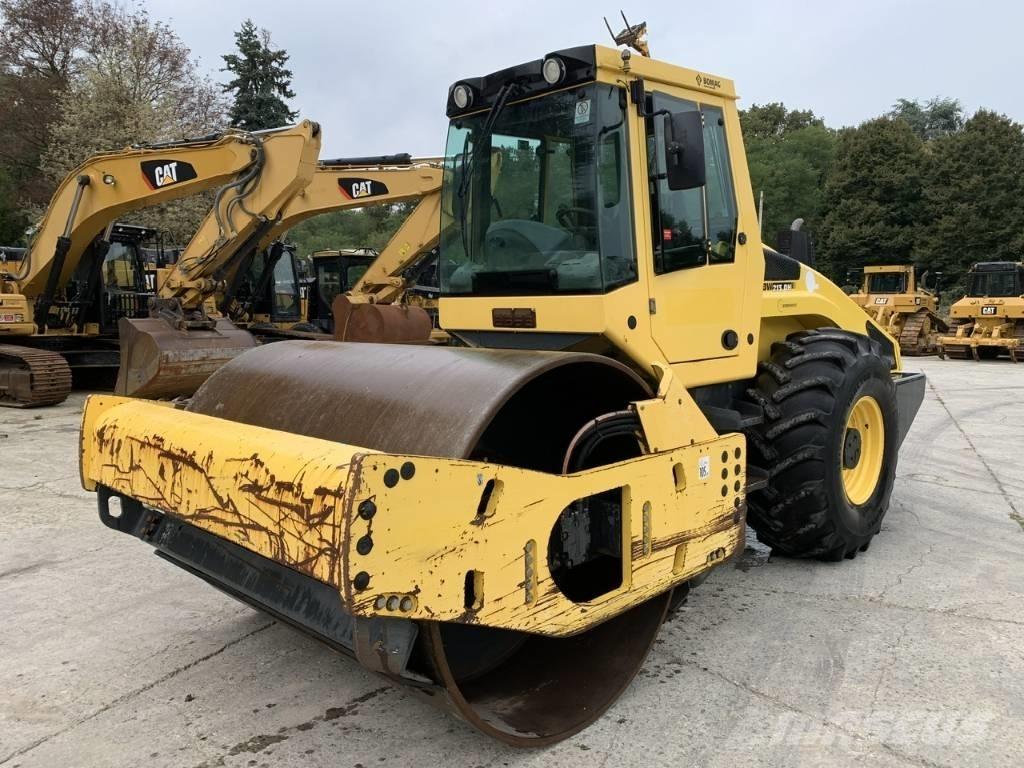 Bomag BW 213 D H-4 i 土壤壓實機