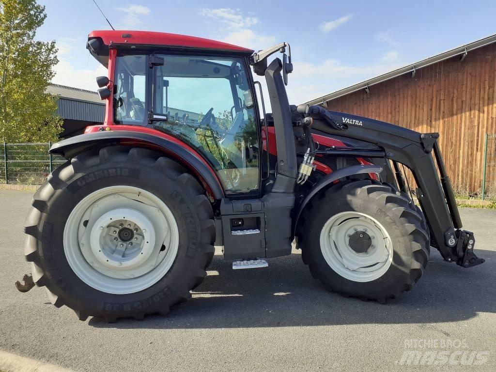 Valtra G 115 Active 曳引機