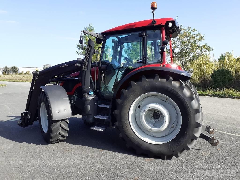 Valtra G 115 Active 曳引機