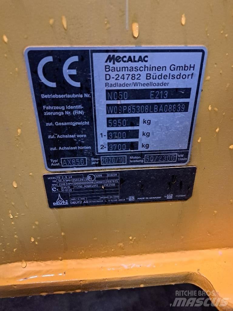 Mecalac AX 850 輪胎式裝載機