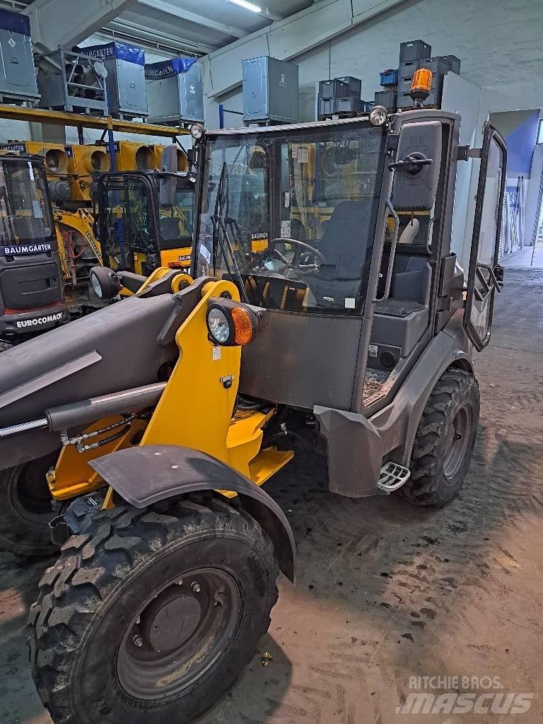 Mecalac AX 850 輪胎式裝載機