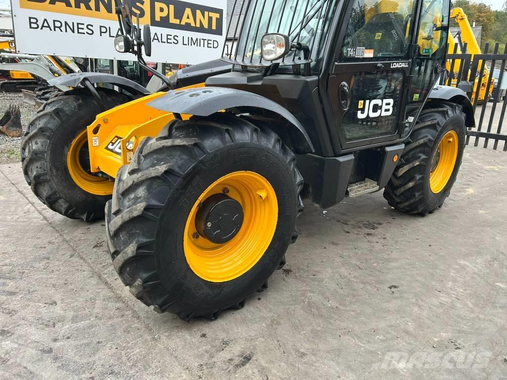 JCB 535-95 伸縮臂操作車