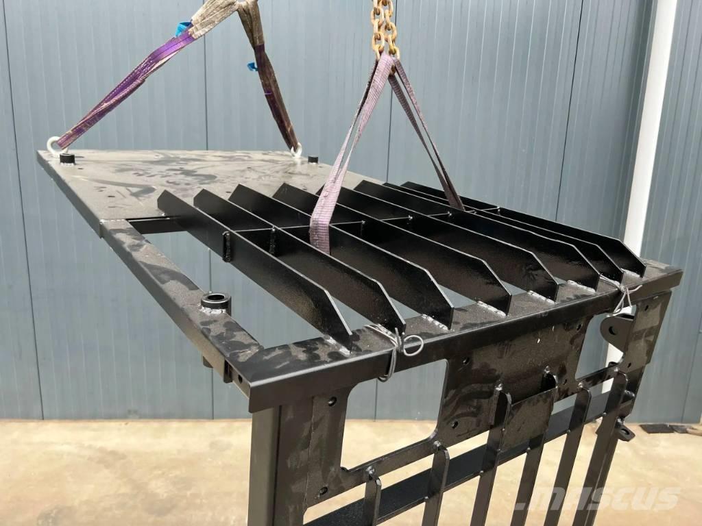 CAT 325C Guard 駕駛室與內部