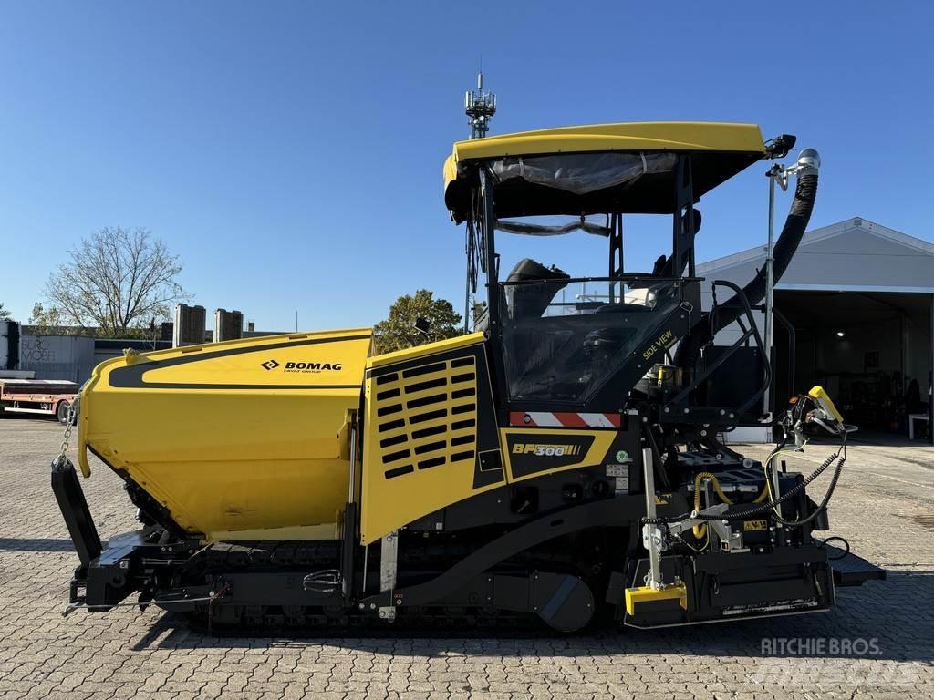Bomag BF 300 C-2 瀝青攤舖機/鋪路機