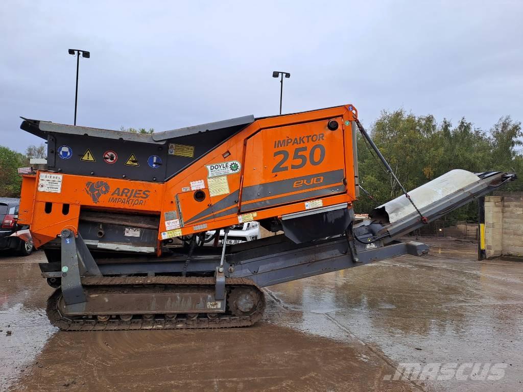 Arjes Impaktor 250 移動式壓碎機