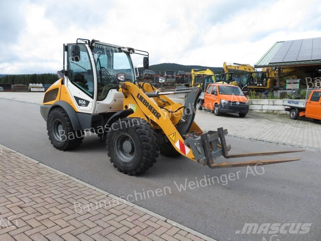 Liebherr 506 輪胎式裝載機
