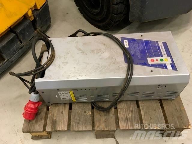 Jungheinrich EFG 215 電動堆高機