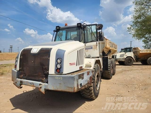 Terex TA 300 鉸接式起吊車