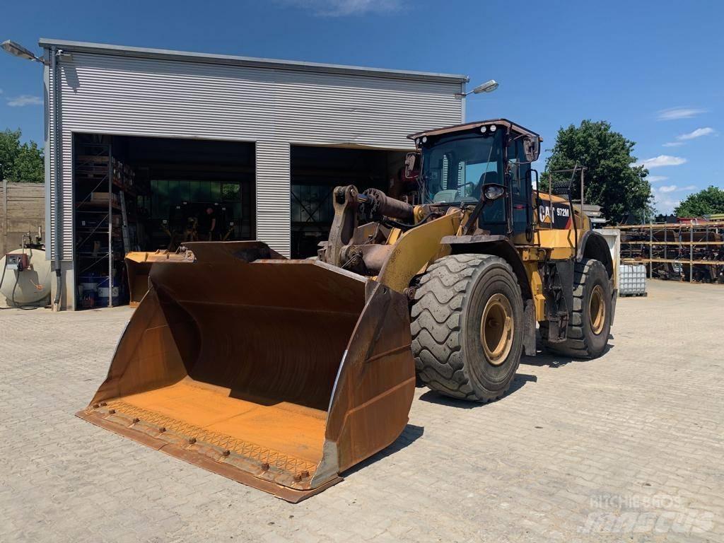 CAT 972 M 輪胎式裝載機