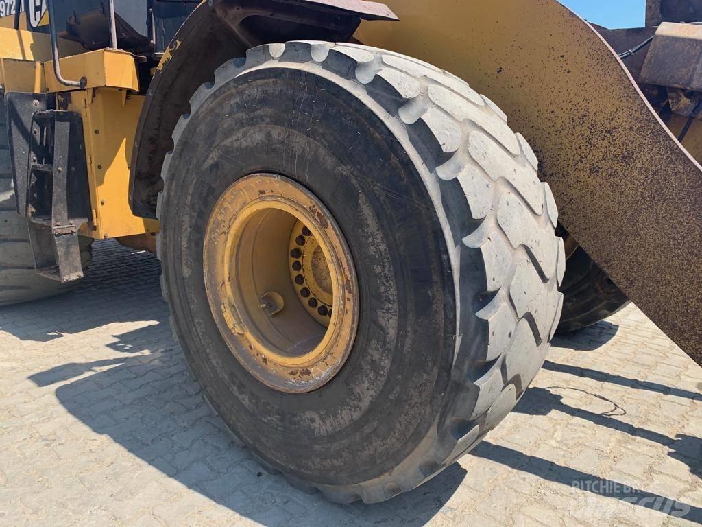 CAT 972 M 輪胎式裝載機