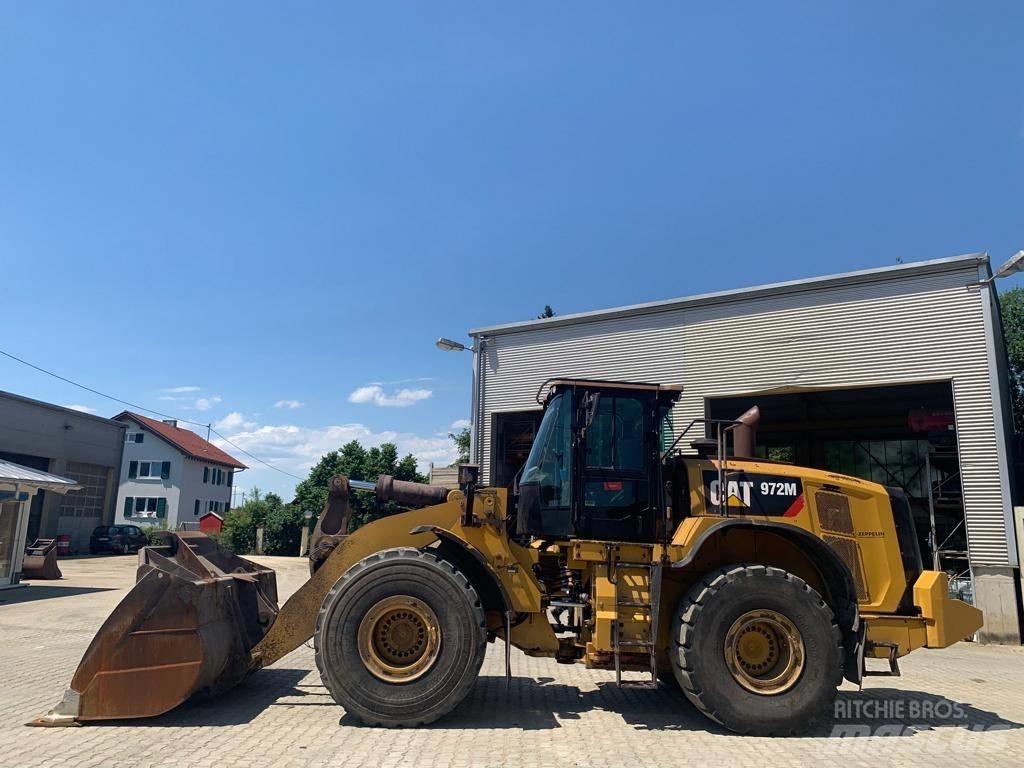 CAT 972 M 輪胎式裝載機