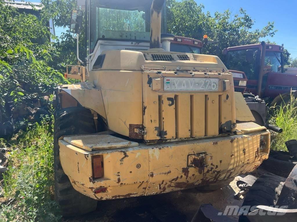 Liebherr 522 吊桿和鏟斗