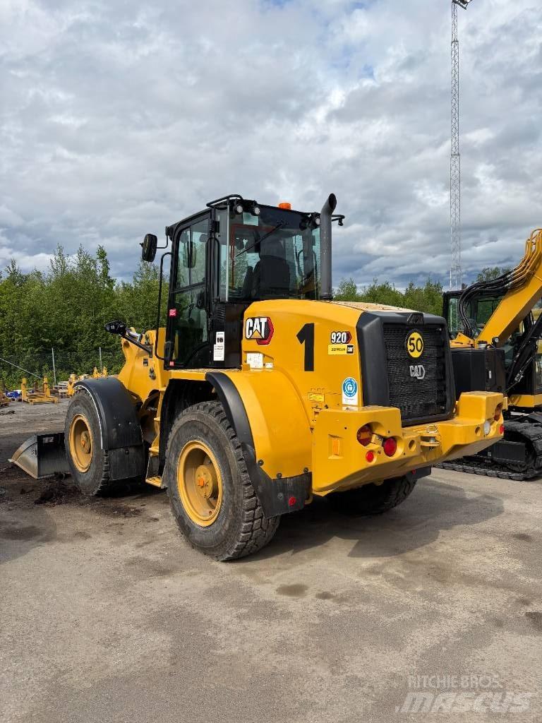 CAT 920 輪胎式裝載機