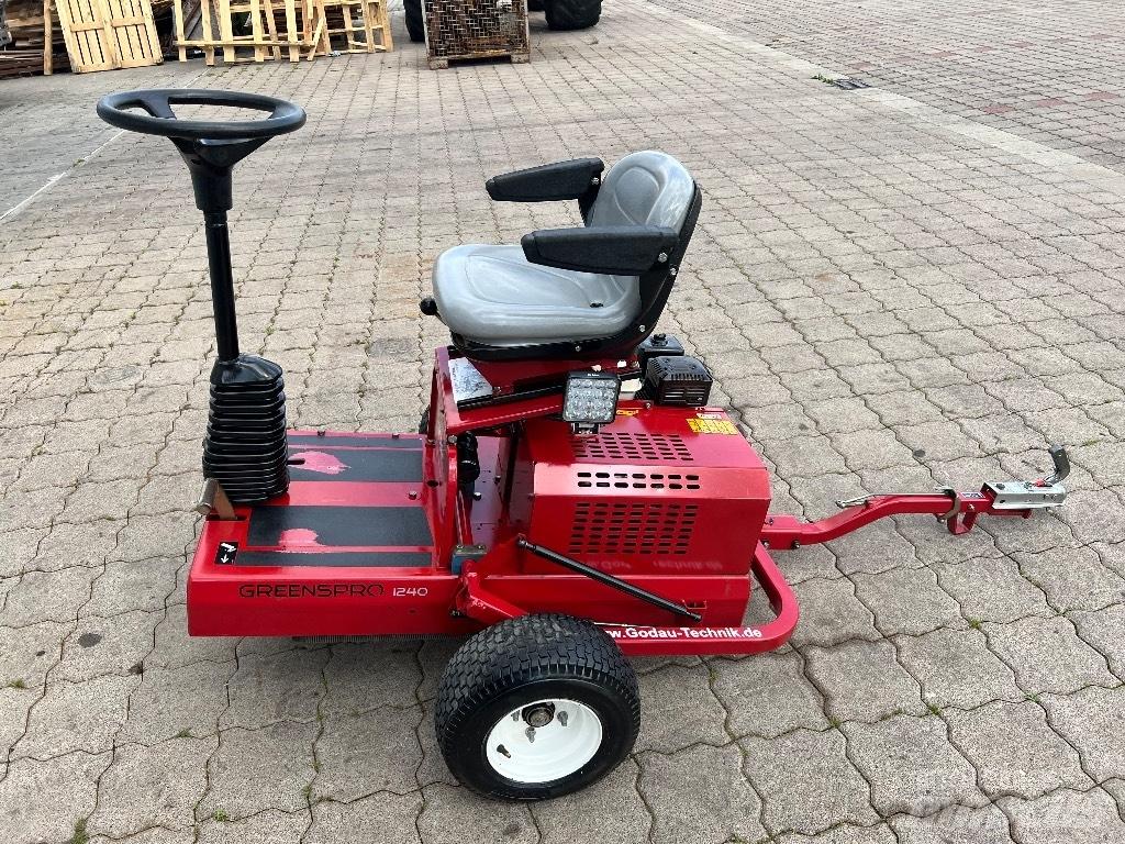 Toro Greenspro 1240 果嶺滾壓機