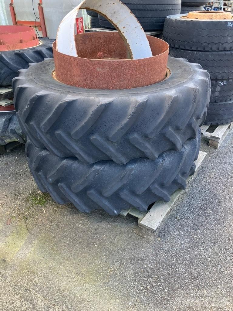  PARIPYÖRÄT 18.4-34 輪胎、車輪和輪圈