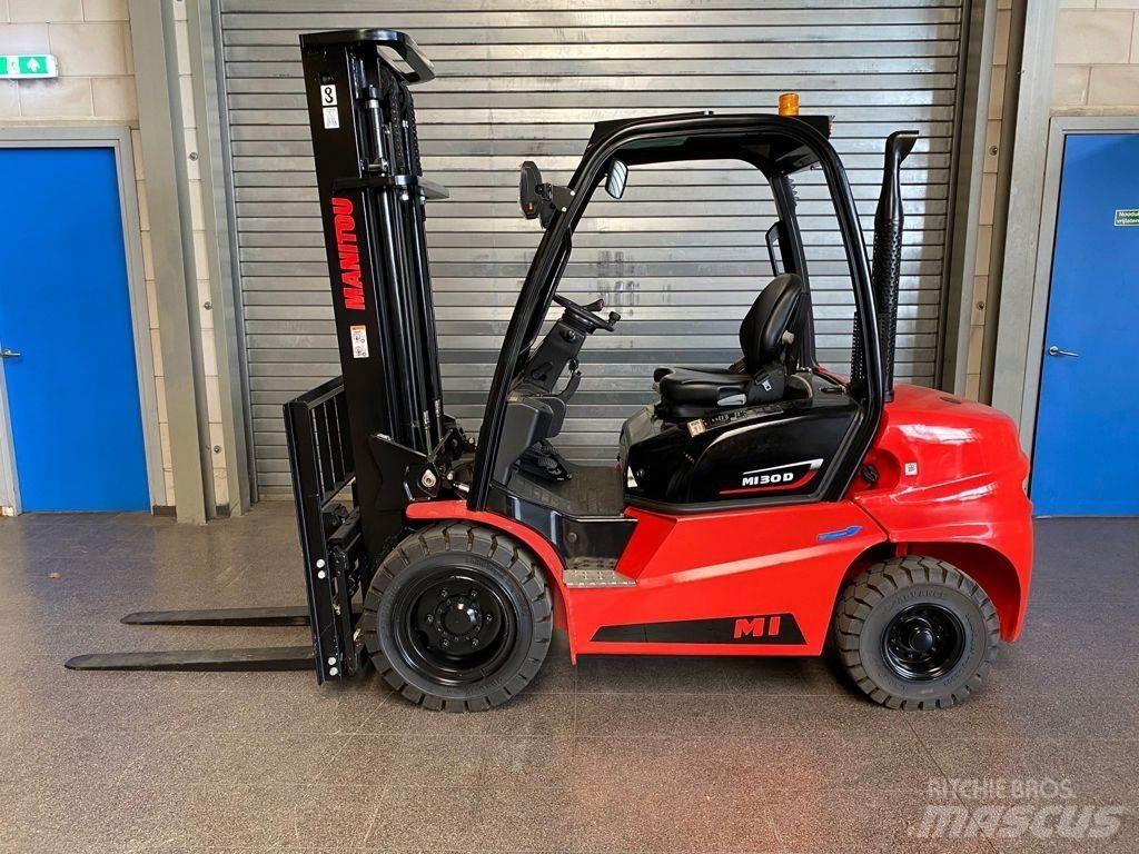Manitou MI 30 D 柴油卡車