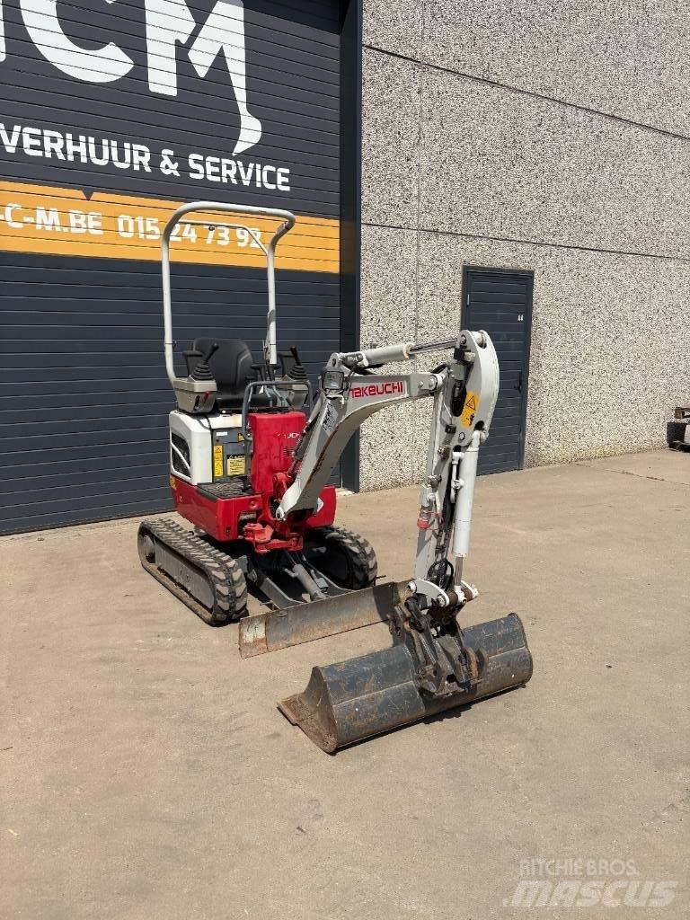 Takeuchi TB 210 R 小型挖土機/掘鑿機<7t(小型挖掘機)
