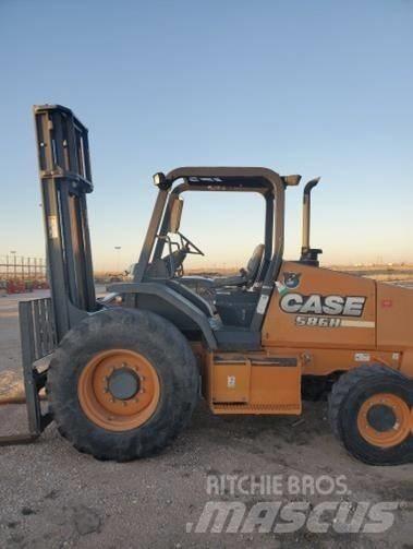 CASE 586H 越野車