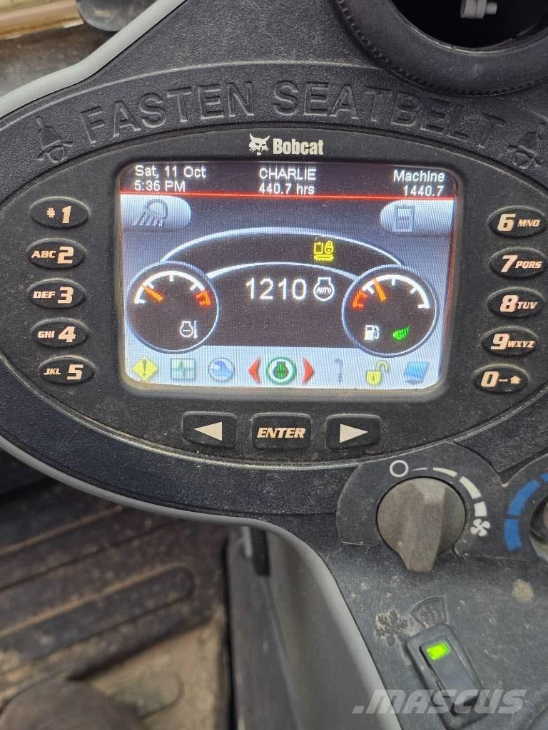 Bobcat E 45 小型挖土機/掘鑿機<7t(小型挖掘機)