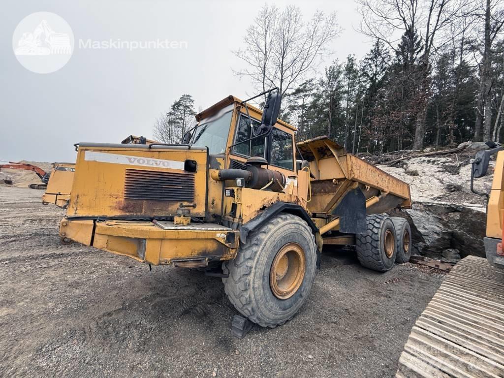 Volvo A 25 C 鉸接式起吊車