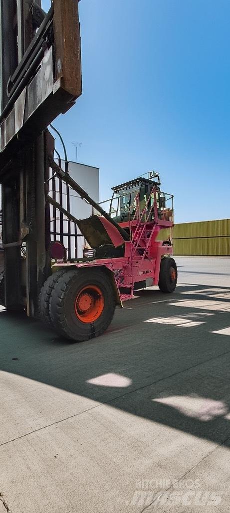 Terex FDC 25K 前伸型堆積機