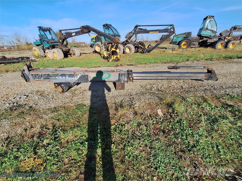 Ponsse K70 運送起重機