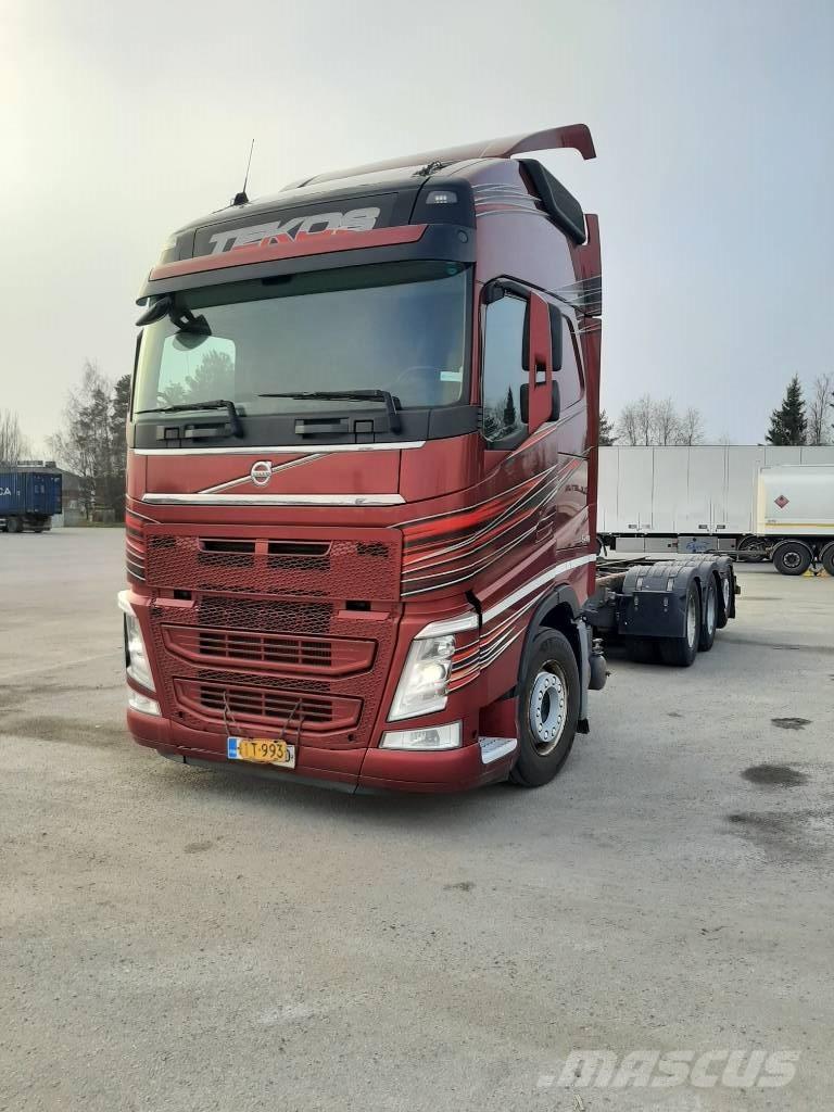 Volvo FH 13 商用底盤車