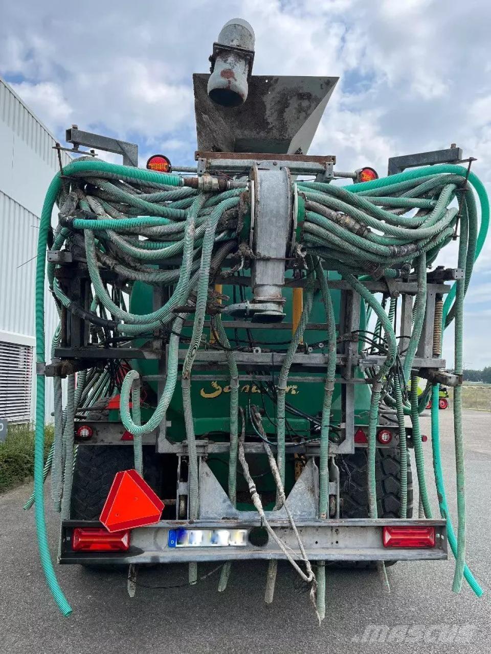 Samson PG 20 水肥車