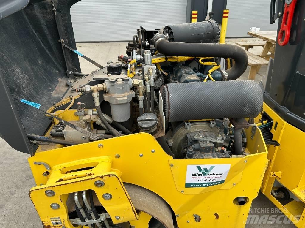 Bomag BW 120 AD-5 雙輪滾壓機