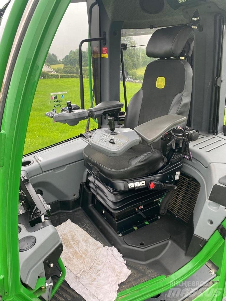 John Deere 1510G 集運機