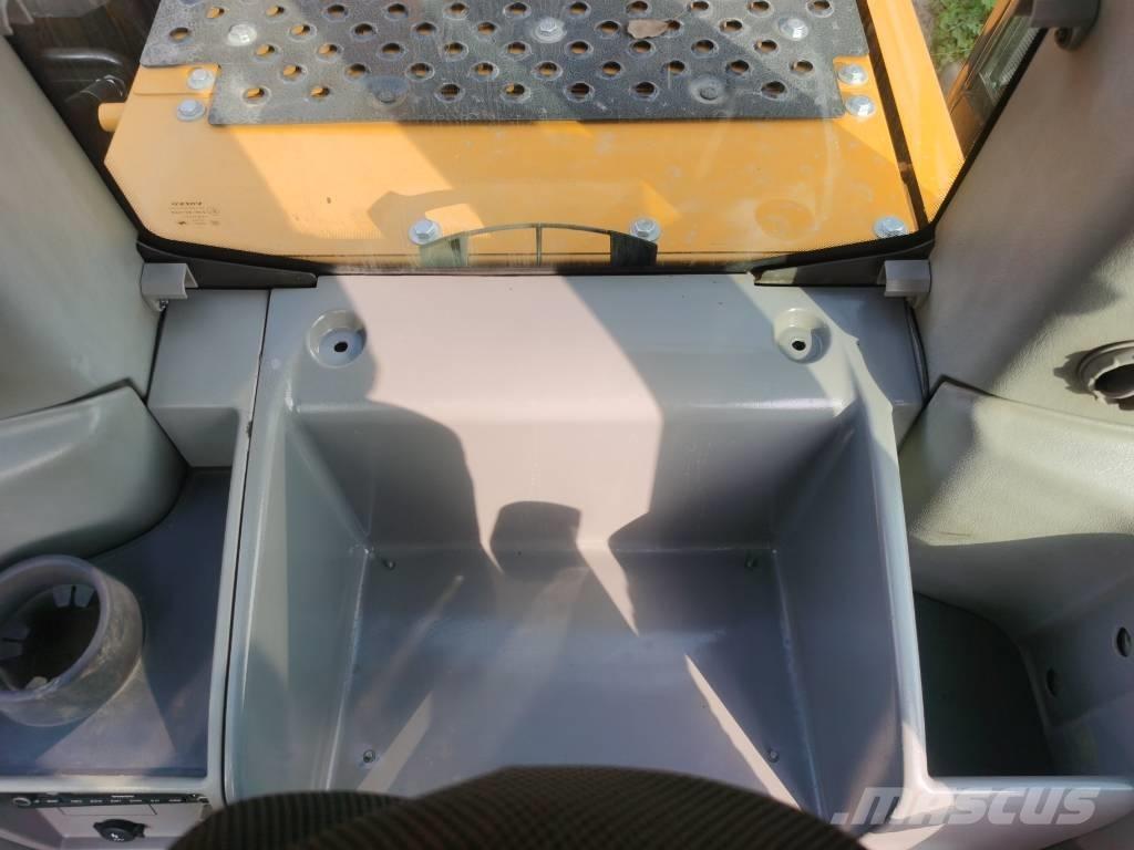 Volvo EC 250 D L 履帶式 挖土機/掘鑿機/挖掘機
