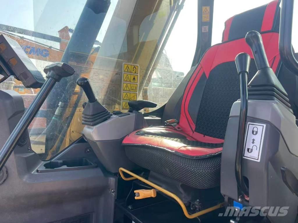 CAT 307.5 小型挖土機/掘鑿機<7t(小型挖掘機)