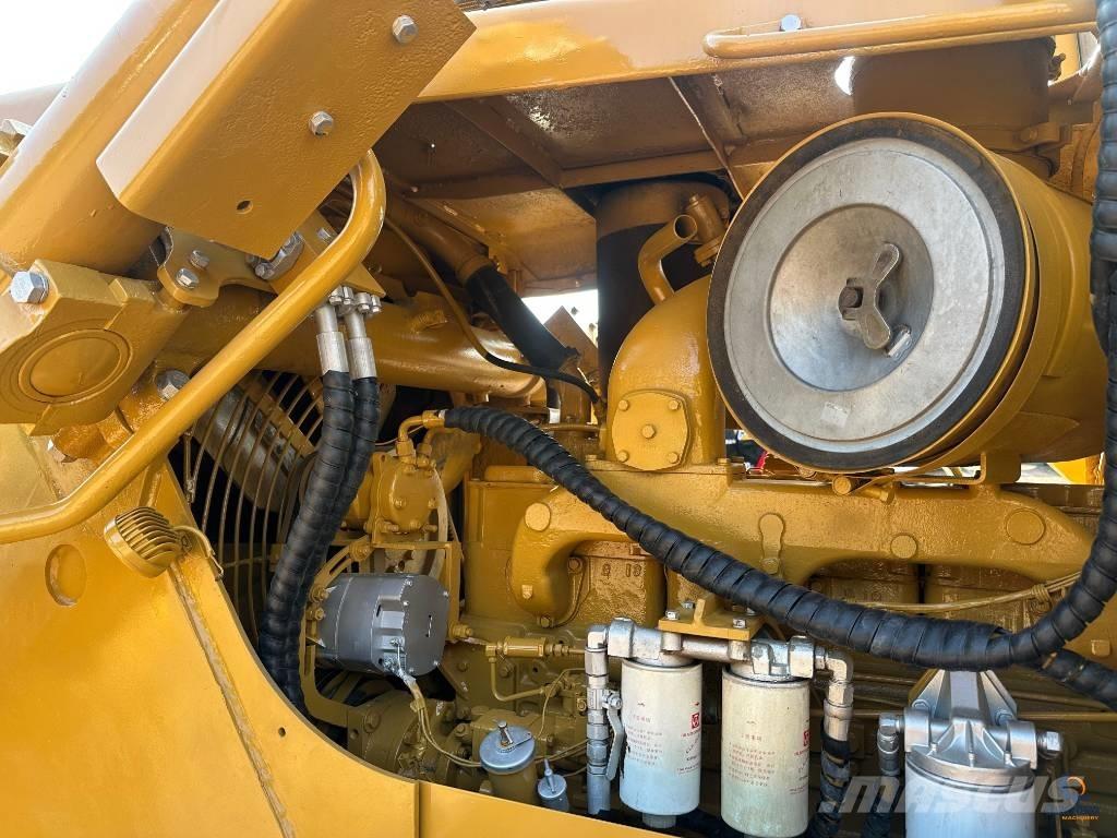 CAT D 7 G 履帶推土機