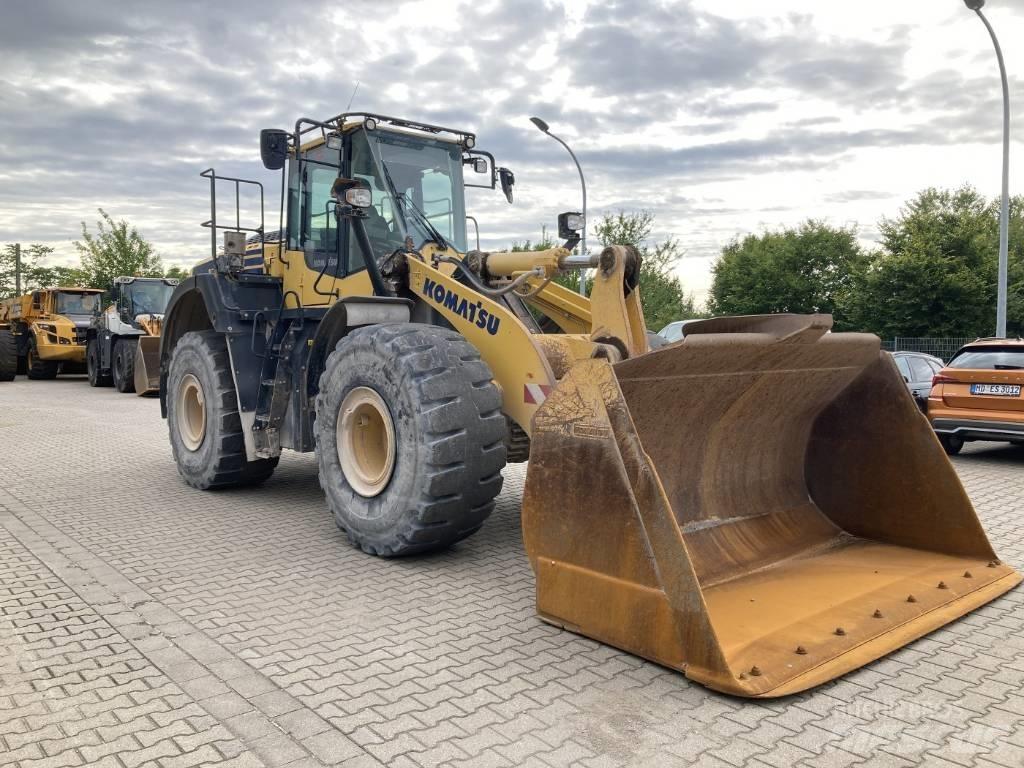 Komatsu WA 470-8 輪胎式裝載機