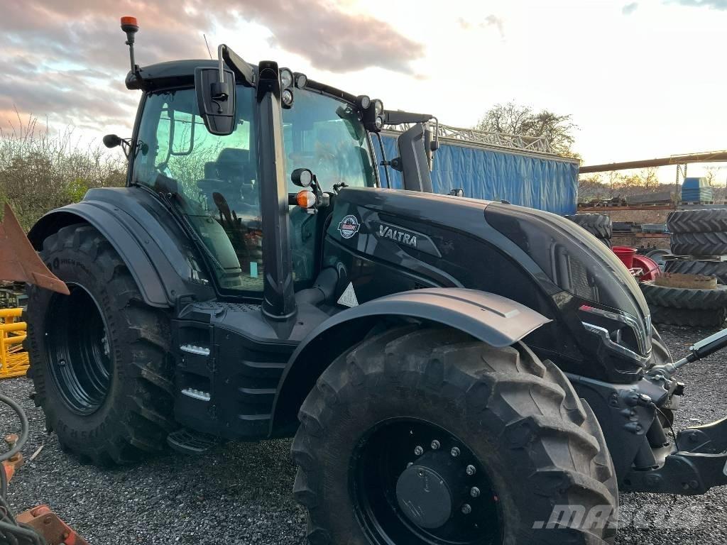 Valtra T 235 Direct 曳引機