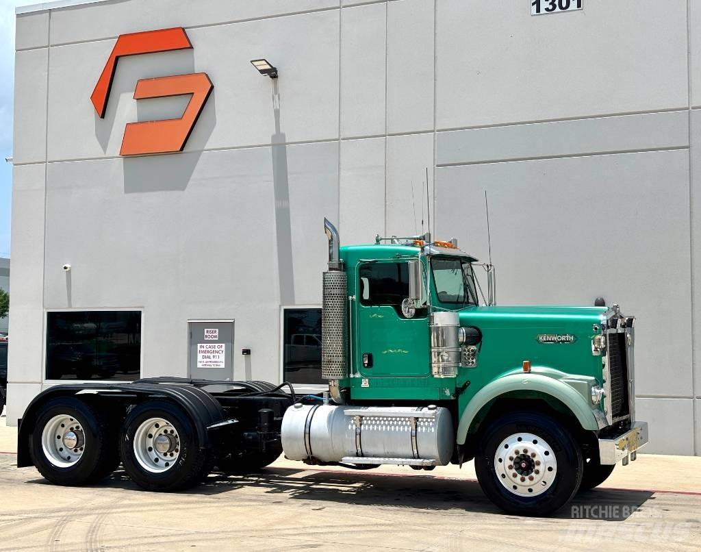 Kenworth W 900 曳引機組件