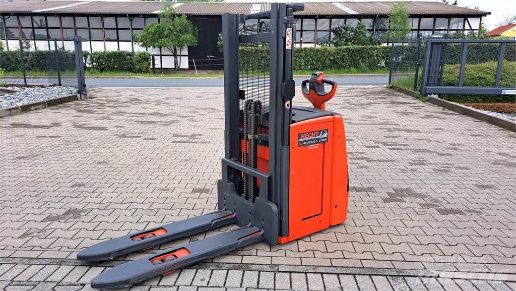 Linde L14- BR1173 行走控制式堆積機