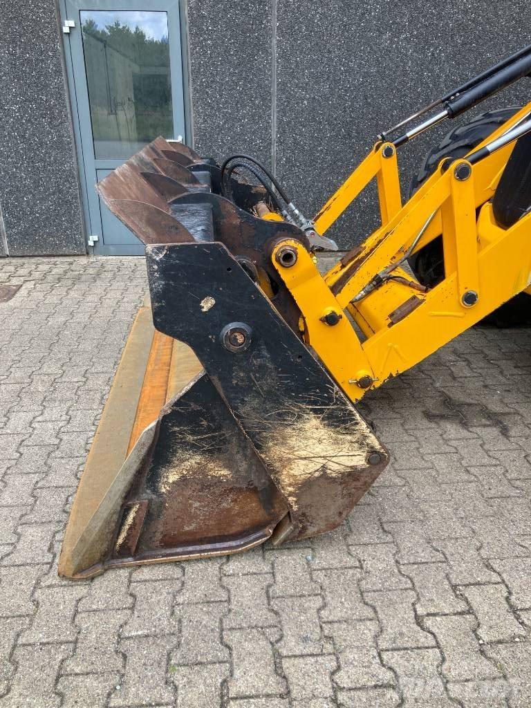 JCB 4 CX 反鏟裝載機
